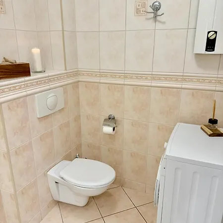 Al-dom Obrońców Westerplatte , 100 M Do Plaży, Przy Latarni Morskiej Apartament *