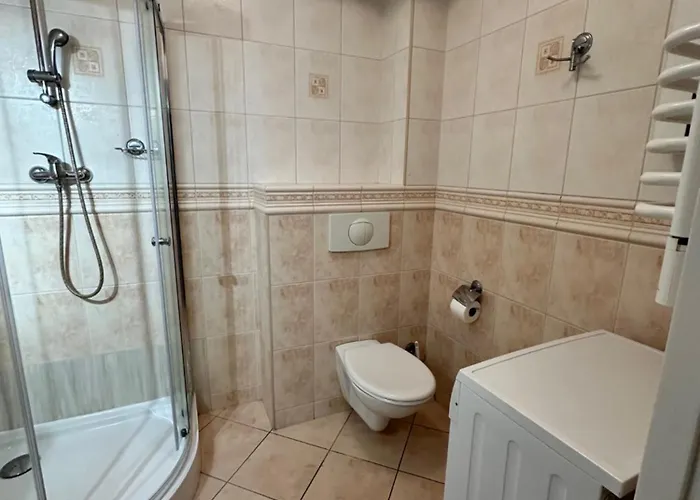 Apartamento Al-dom Obrońców Westerplatte , 100 M Do Plaży, Przy Latarni Morskiej