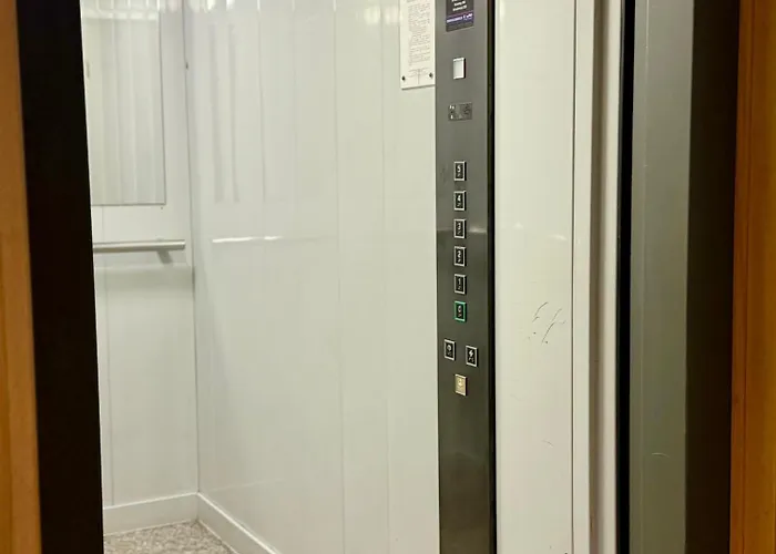 Apartamento Al-dom Obrońców Westerplatte , 100 M Do Plaży, Przy Latarni Morskiej *